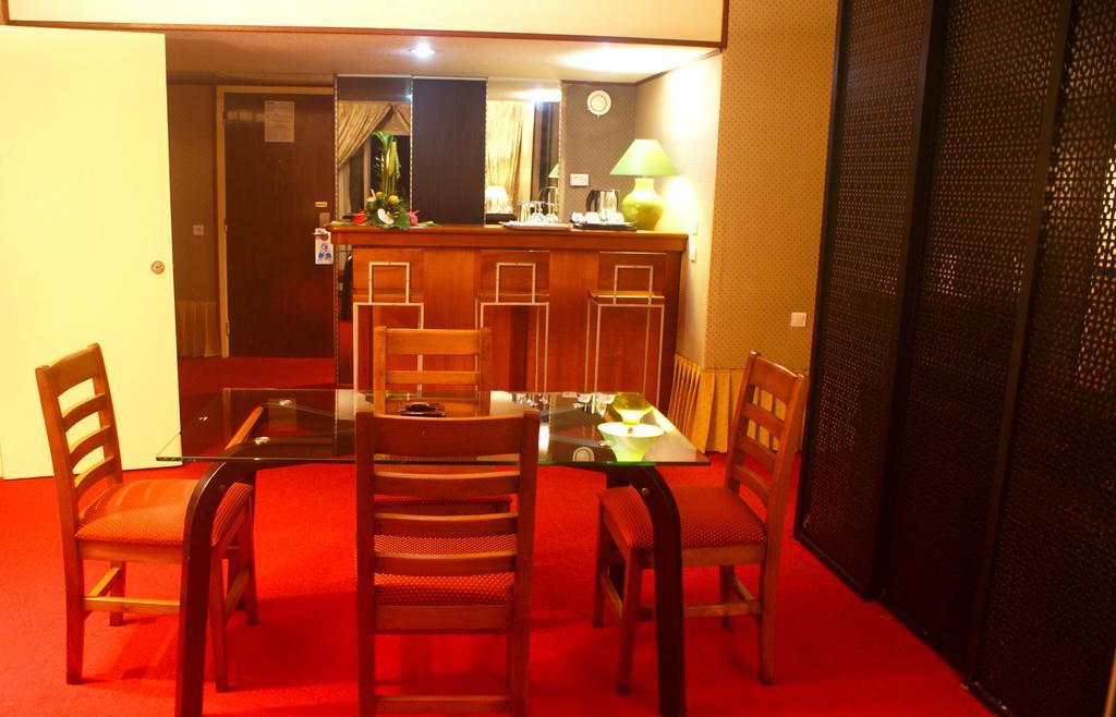 Hotel Sawa Douala Oda fotoğraf